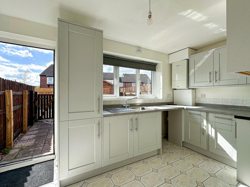 House in Taunton - View 4