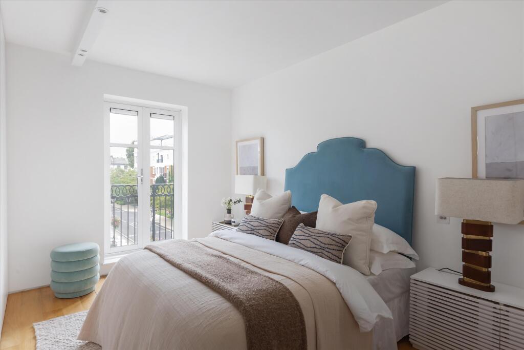 Apartment in London - View 3
