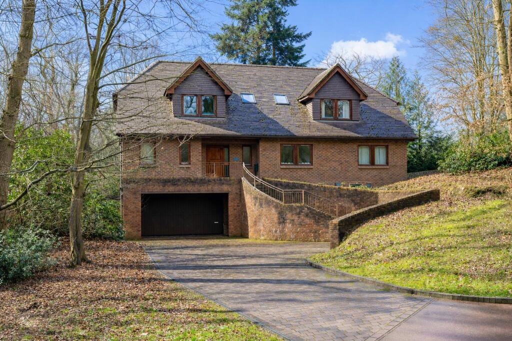 Main image of property: Oaklands Rise, Welwyn