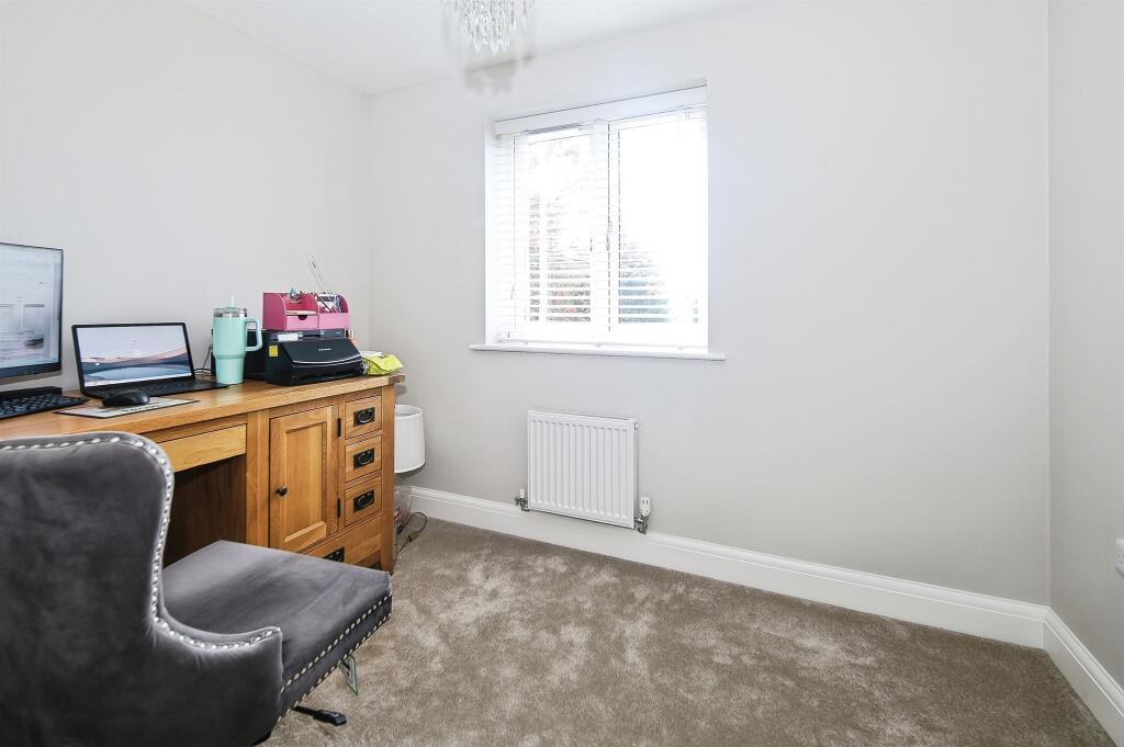 Atheron Grove, Arley, Coventry photo 3
