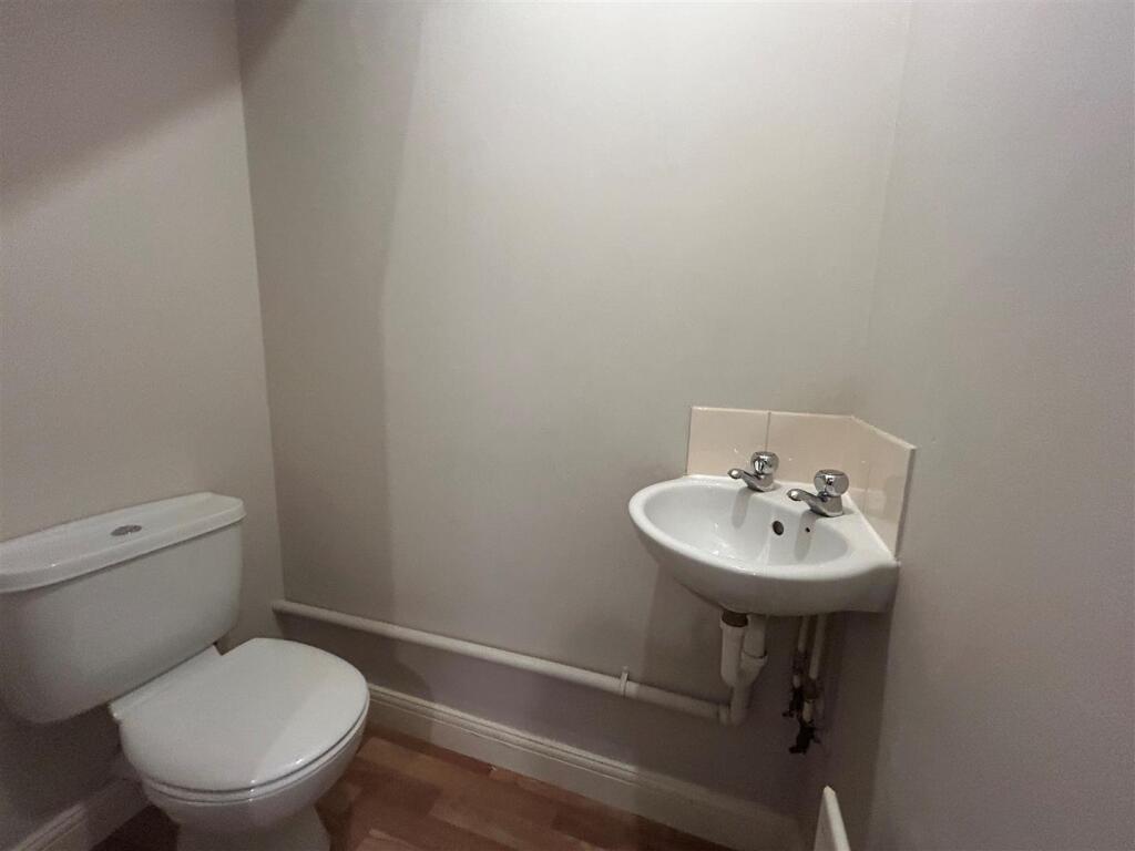 Mill Green Court, Kettering - View 6