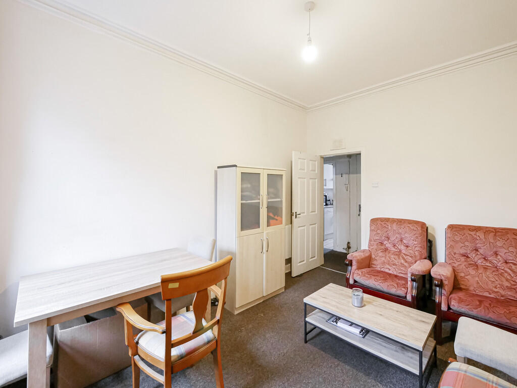3/R 190 Lochee Road, Dundee, DD2 2NF photo 4