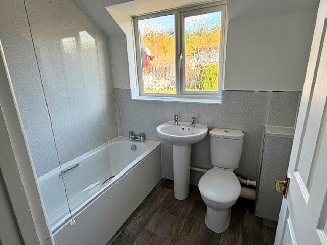 House in Portsmouth - View 4