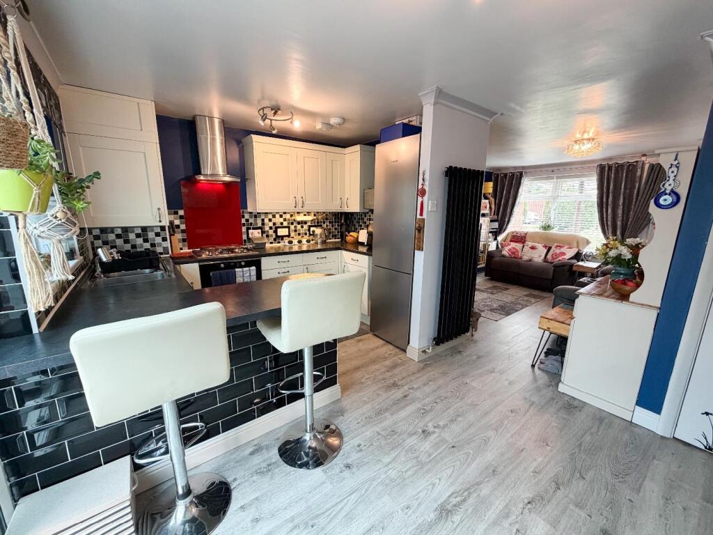 House in Cardiff - More