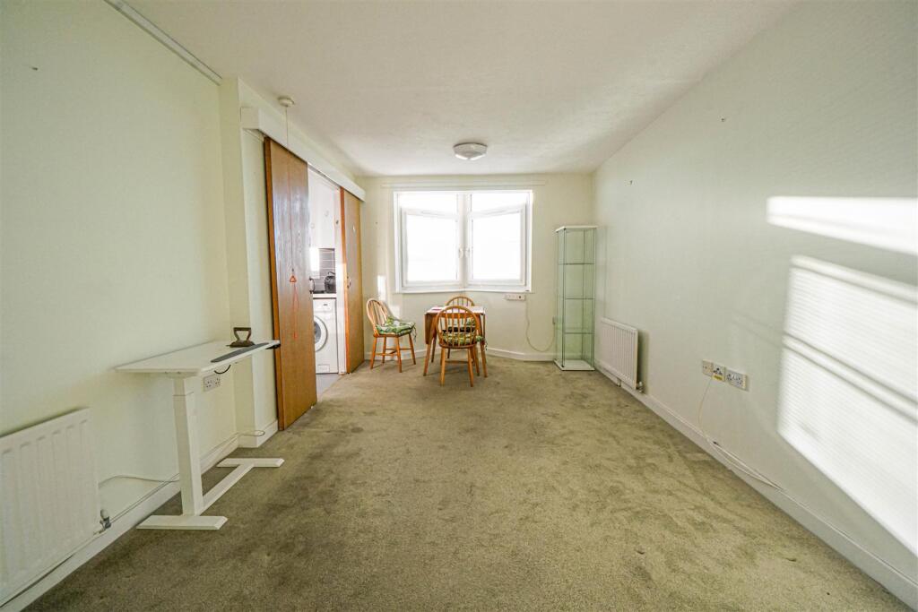 Verulam Place, St. Leonards-On-Sea photo 2