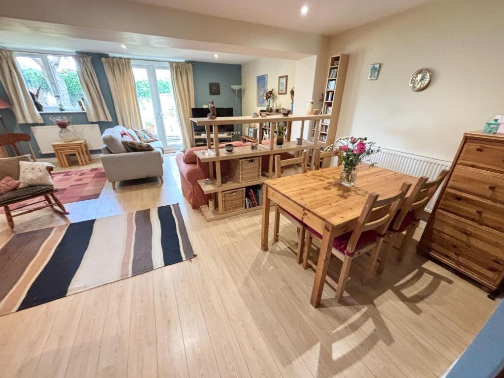 House in Manchester, Northenden - More