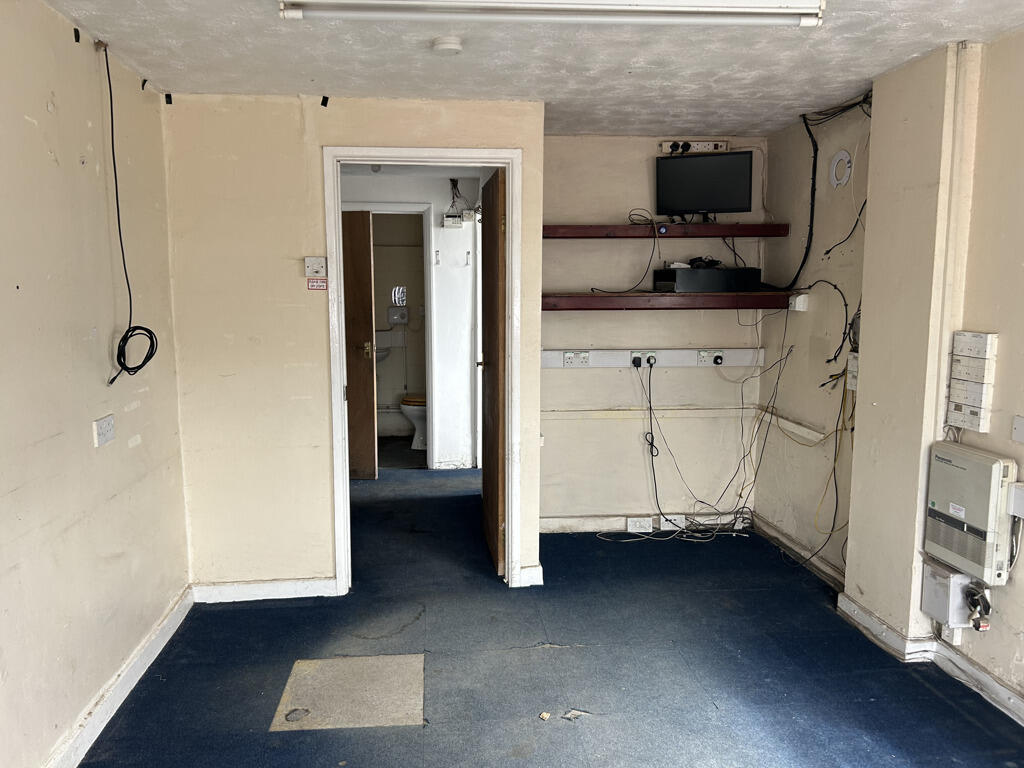 Photo 19