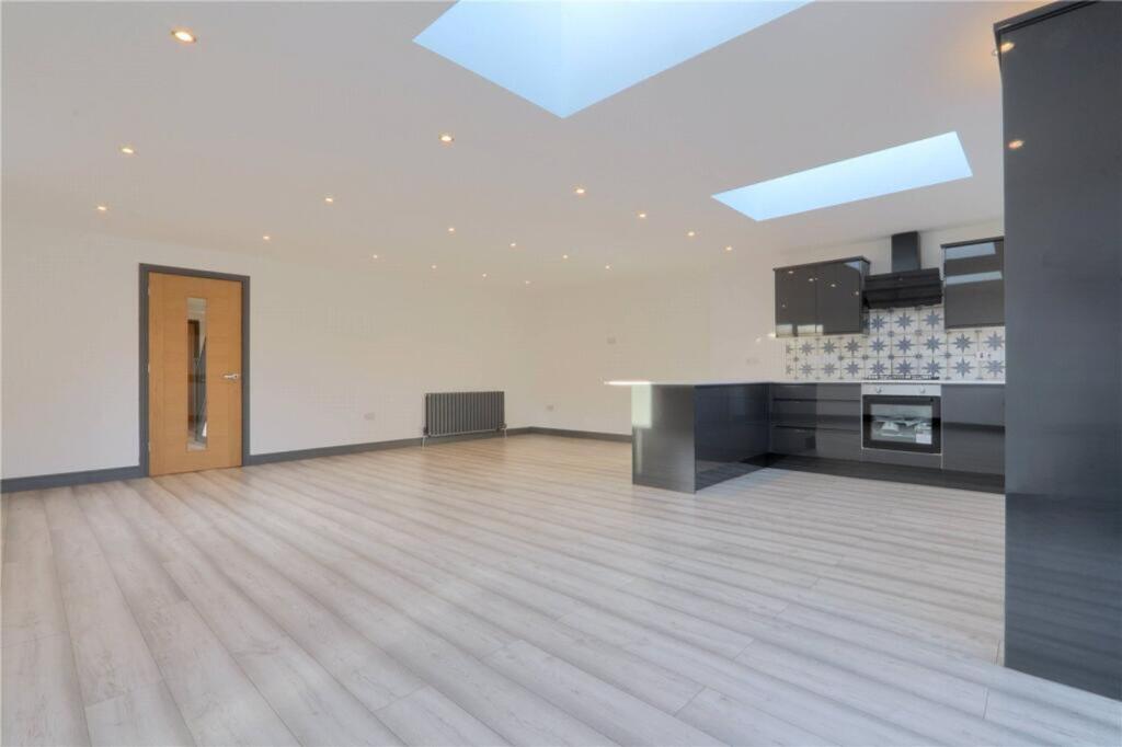 House in Stockton-on-Tees - View 4