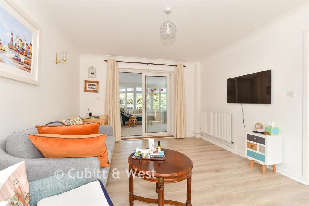 House in Portsmouth - View 5