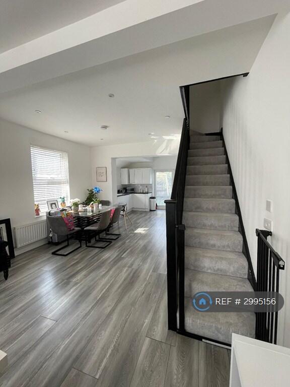 Manifold Road, Eastbourne, BN22 photo 4
