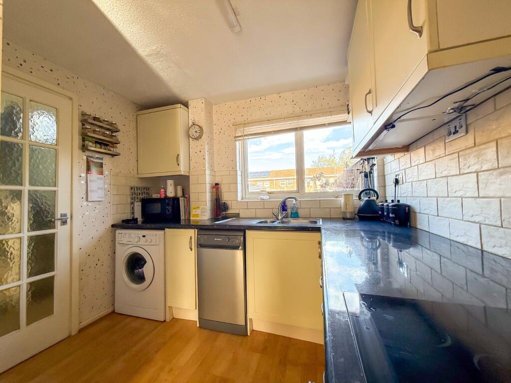 Sir Johns Wood, Moor End Spout, Nailsea, North Somerset, BS48 photo 4