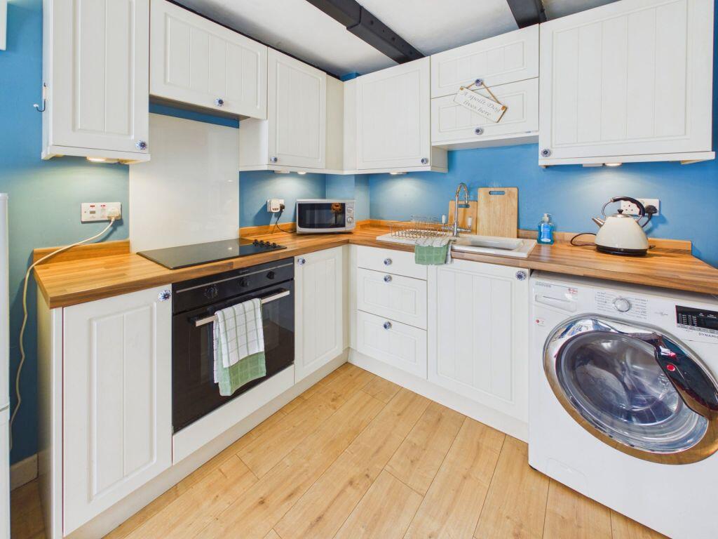 House in York - View 3