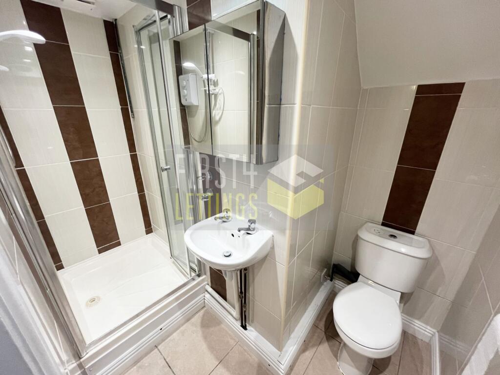 Apartment in Leicester - More