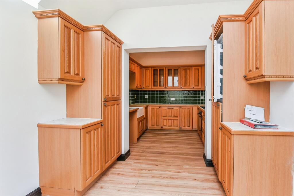 House in West Lavington, Littleton Panell - More
