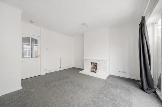 House in Newbury, Greenham - More
