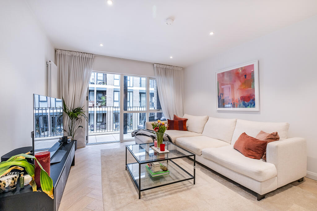 Apartment in London - More