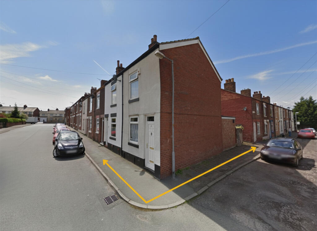 Main image of property: 19 Sea Lane, Runcorn, WA7 5NG