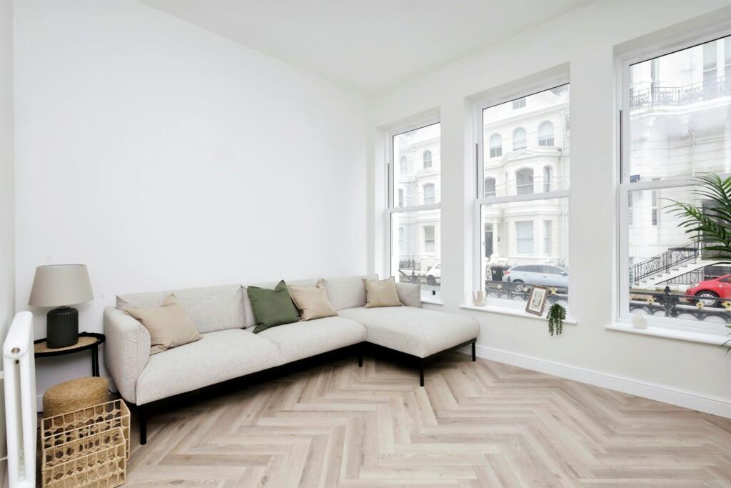 Grande Views, 25 Burlington Place, Eastbourne - View 2