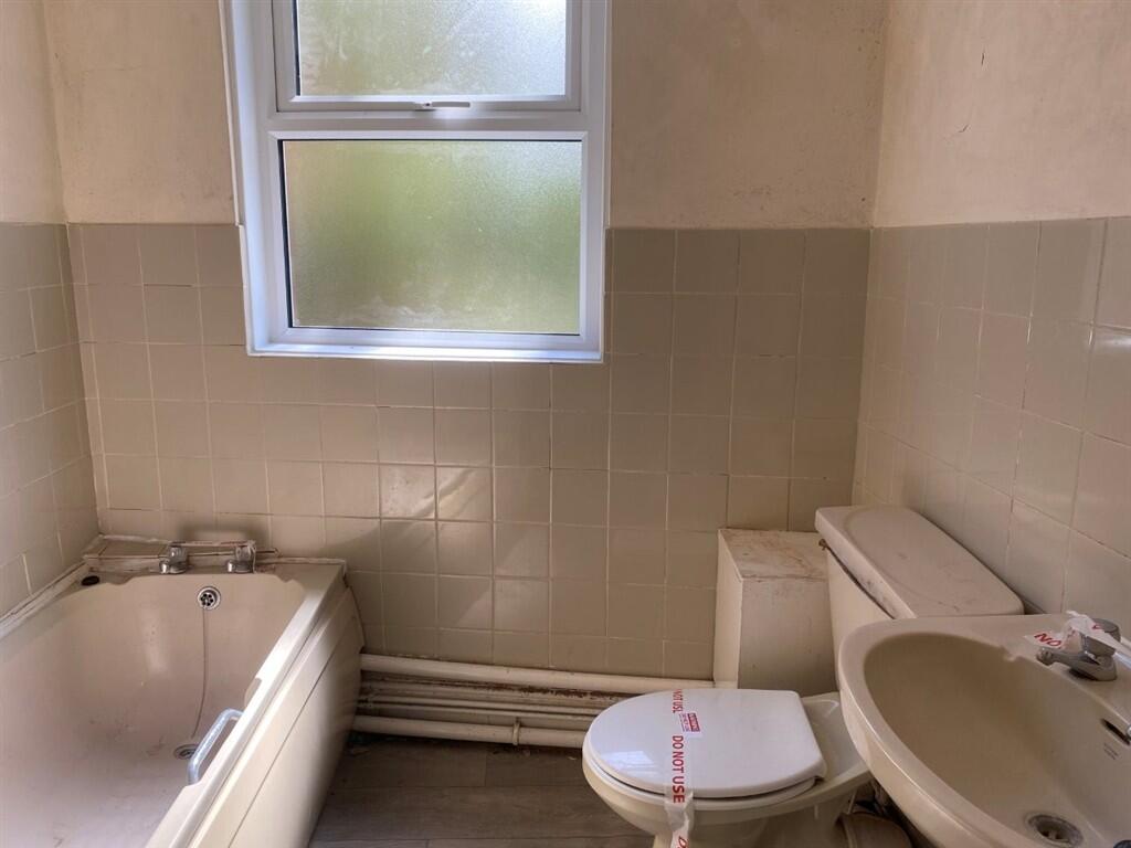 Apartment in Portsmouth - More