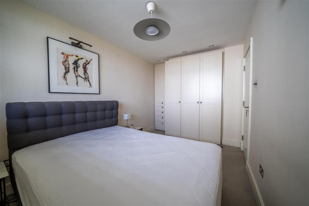 Apartment in London - View 4