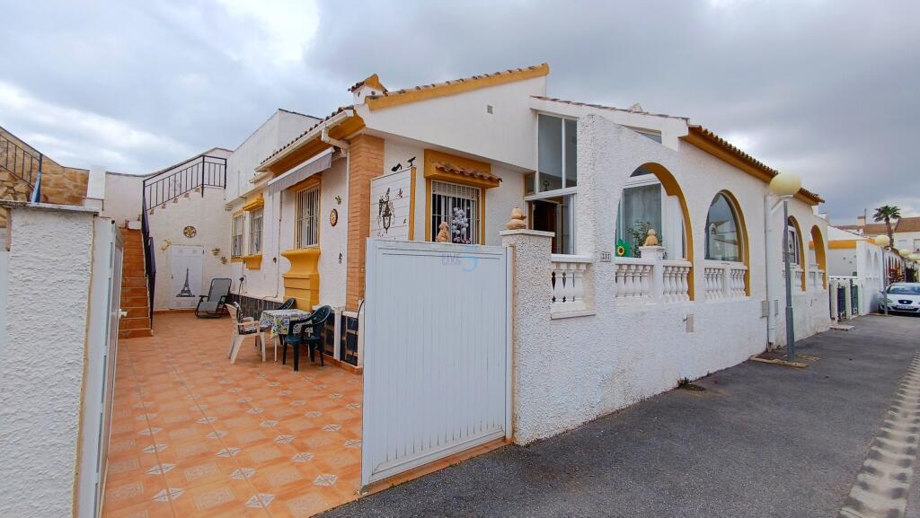 Main image of property: Valencia, Alicante, Guardamar del Segura