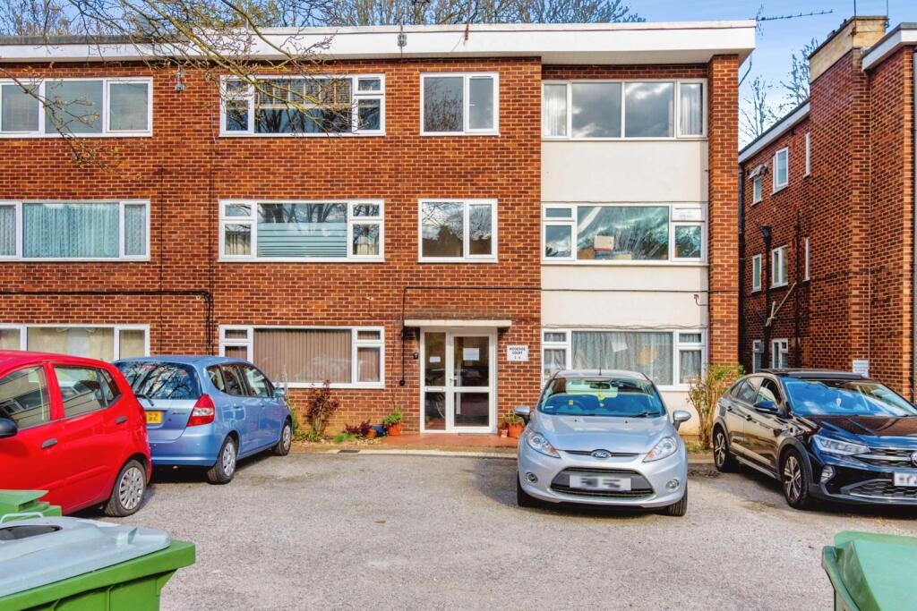Main image of property: Woodside Road, Southampton, Hampshire, SO17
