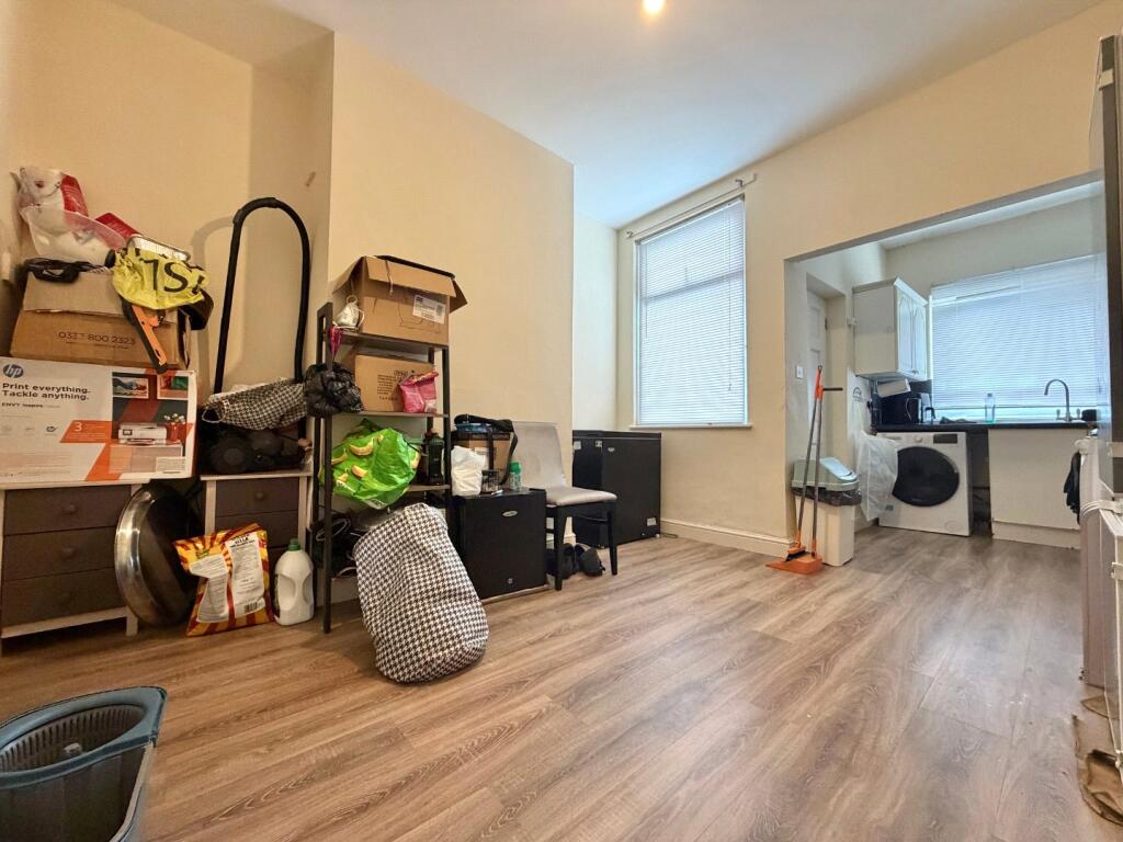 House in Stockport, Woodbank Estate, Portwood - More