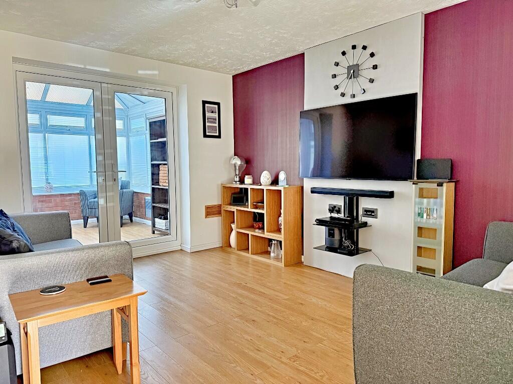 Braunstone Drive, Allington, Maidstone ME16 photo 3