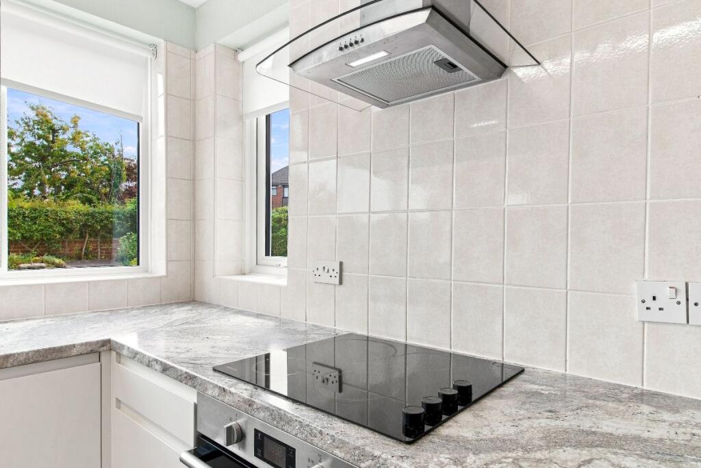 House in Leeds, Drighlington - View 5