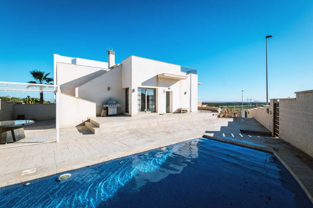 Main image of property: Valencia, Alicante