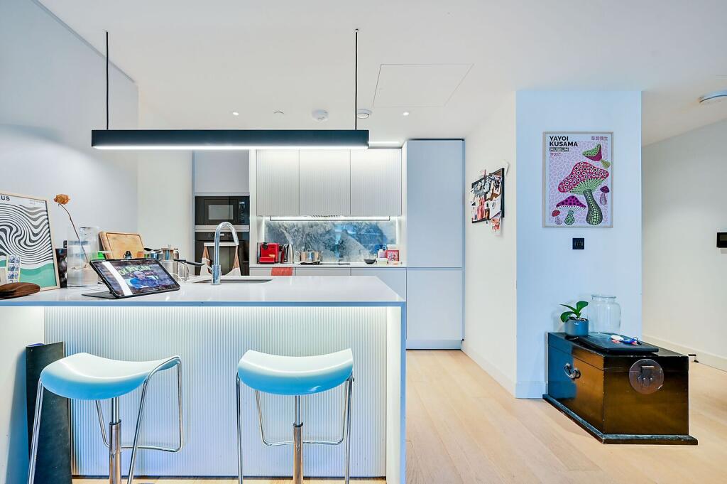 Apartment in London, Shepherd's Bush - More