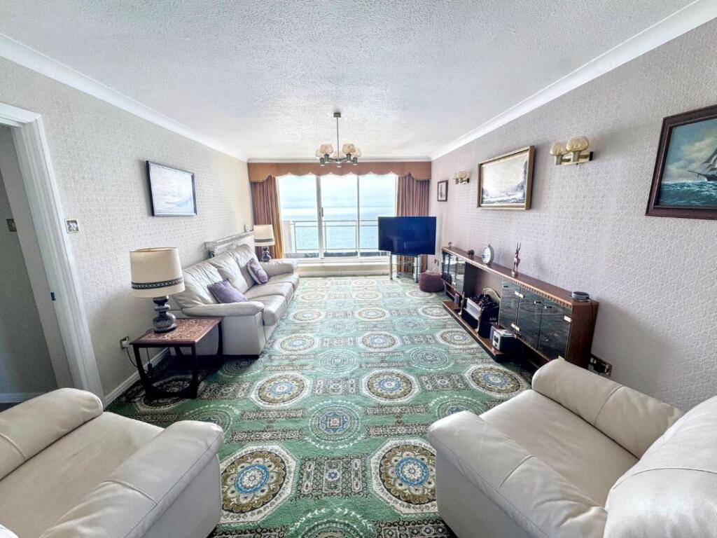 Apartment in Bournemouth - View 4