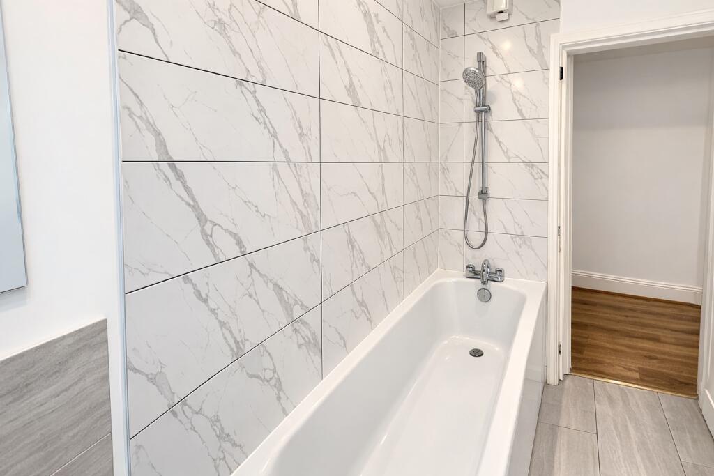 Main image of property: Bitterne Village, SOUTHAMPTON