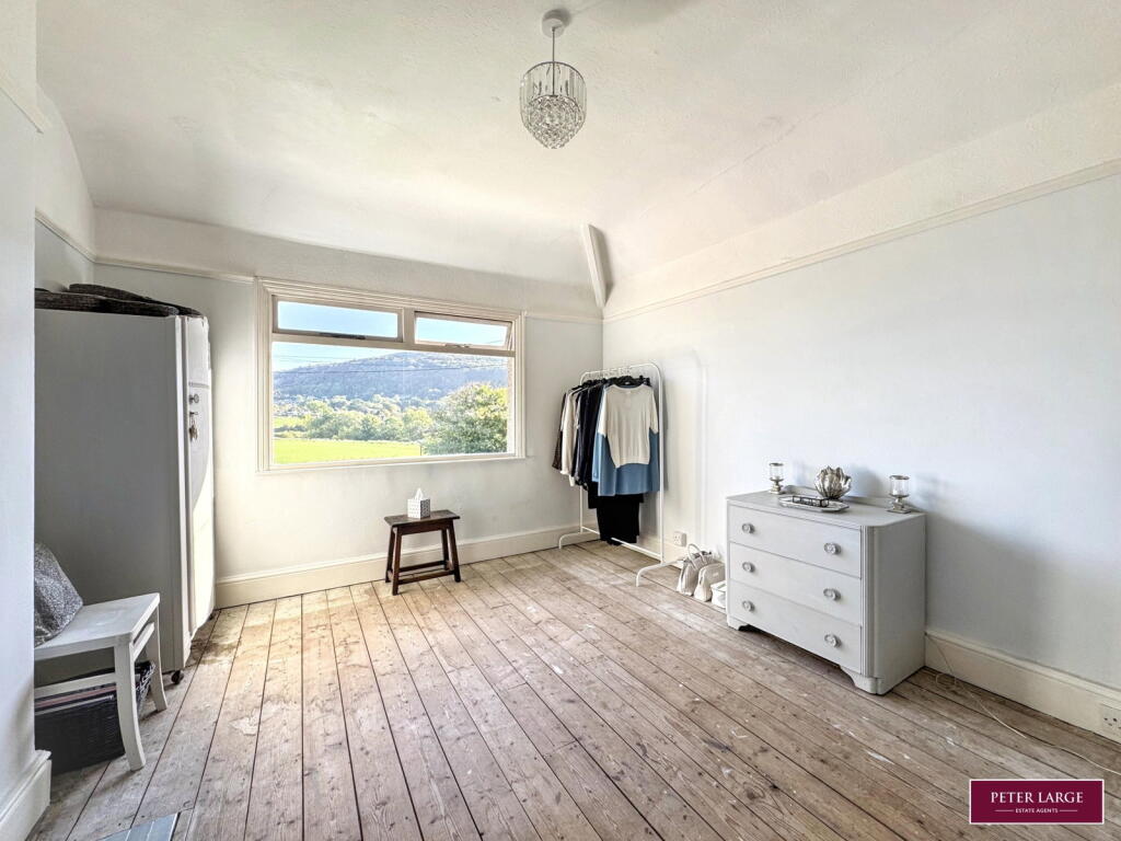 House in Llandudno, Prestatyn - More