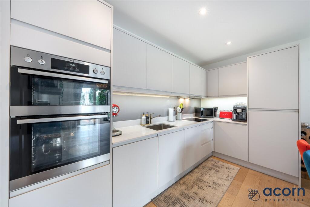 Apartment in London - View 4