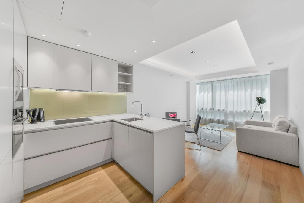 Main image of property: Canaletto Tower, City Road, Islington, London, EC1V