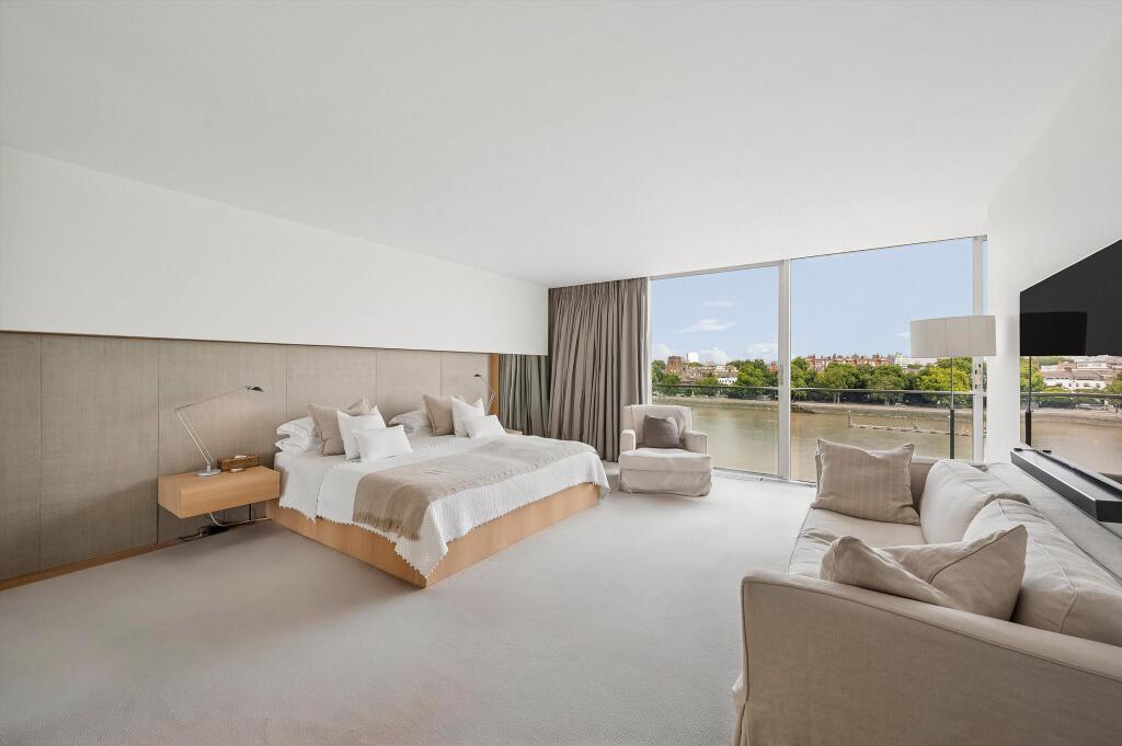 Apartment in London - View 3