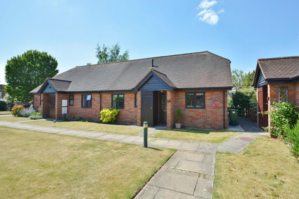Main image of property: The Homestead, Thame