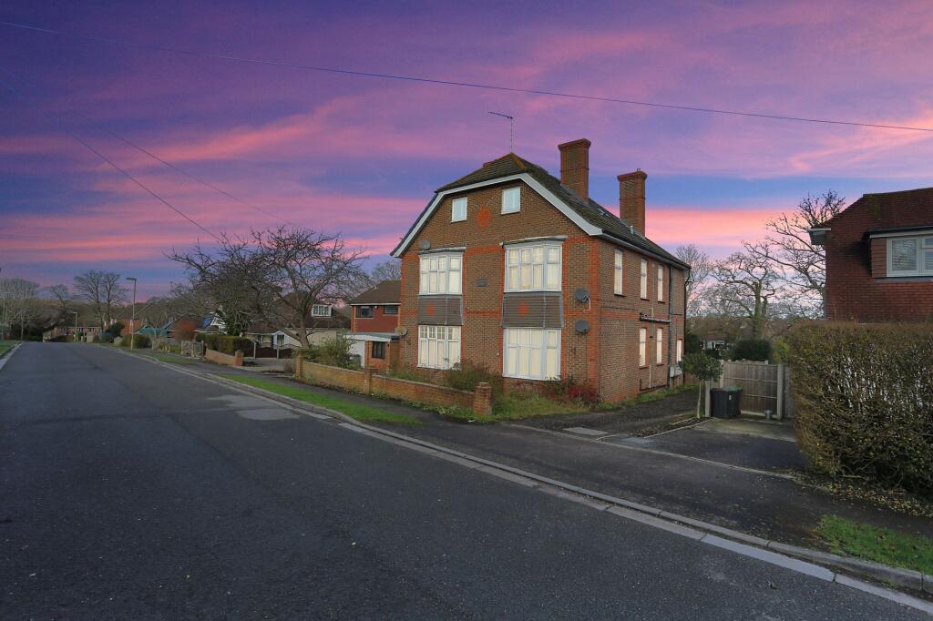 Main image of property: Summerhill Road, Waterlooville, PO8