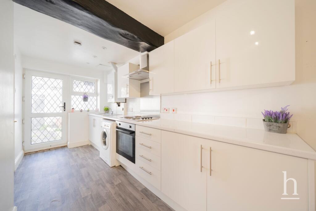Lake Place, Wirral, CH47 photo 5