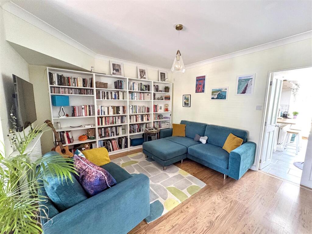 House in Bozeat - View 5