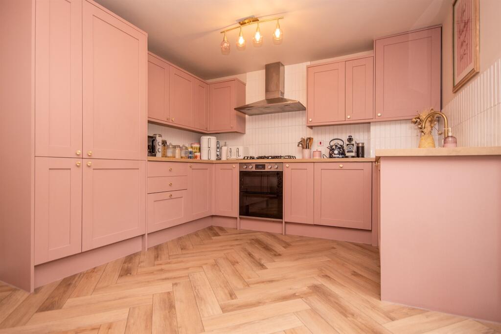 House in Northampton - View 4
