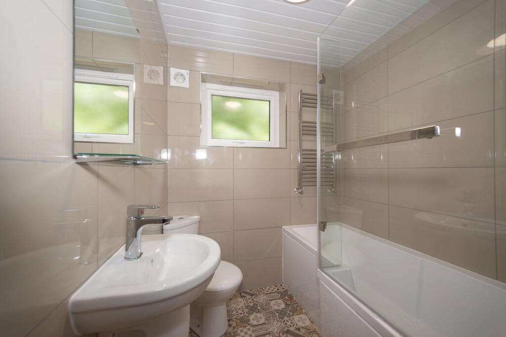 House in Leeds - View 4