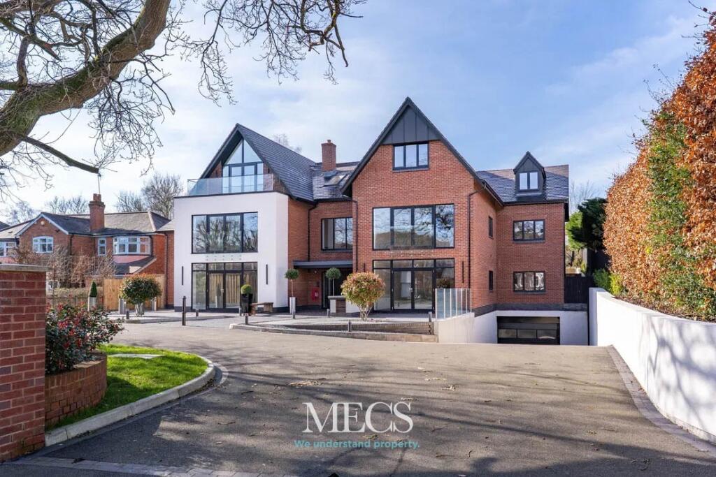 Main image of property: 20 Station Road, Blackwell, Bromsgrove, Worcestershire, B60 1QB
