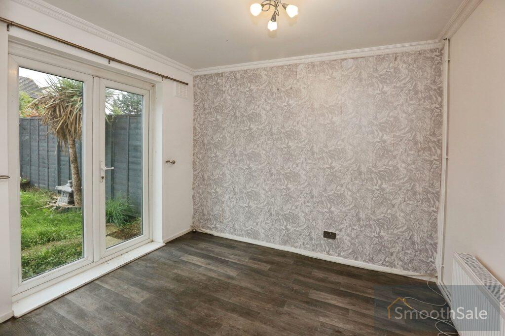 House in Southampton - More