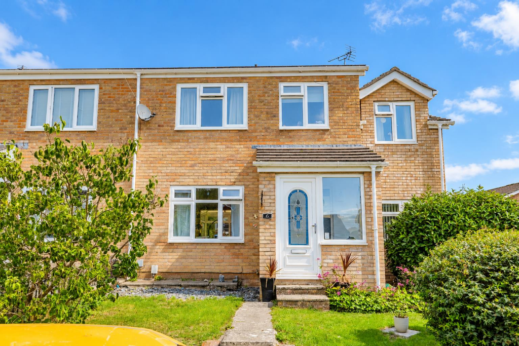 Cledwen Close, Barry