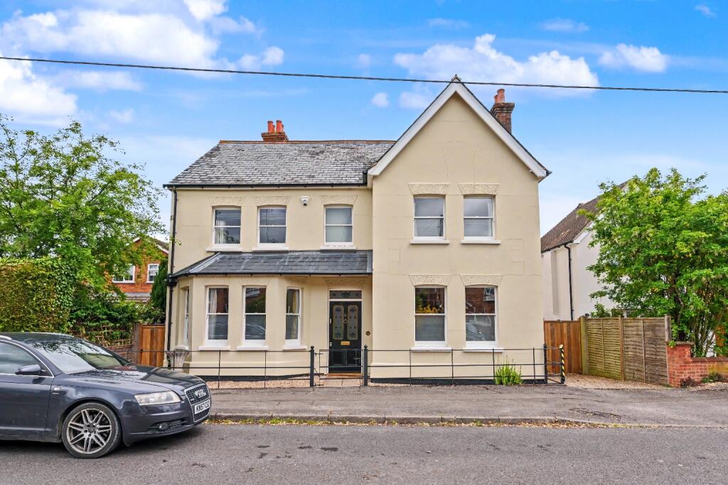 Main image of property: Chiltern Road