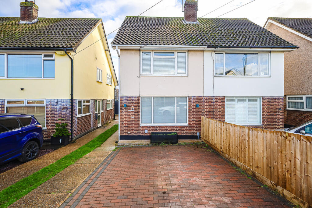 Main image of property: Edward Gardens, Wickford, SS11