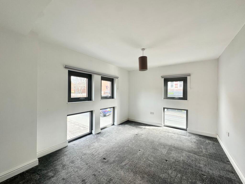 Apartment in Nottingham - More