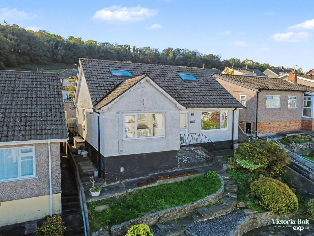 House in Plymouth - View 5